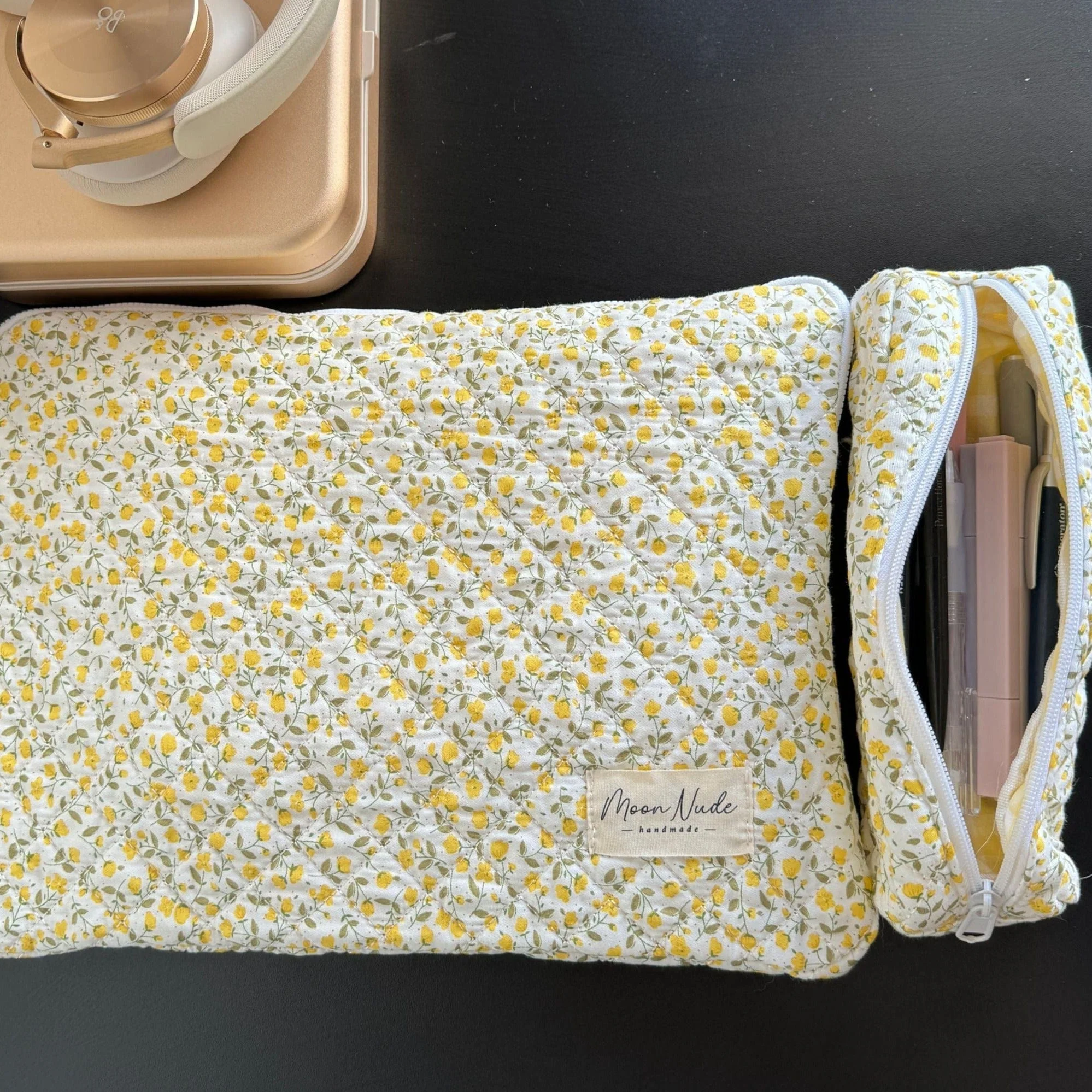 Buttercup Laptop Sleeve - Image 5