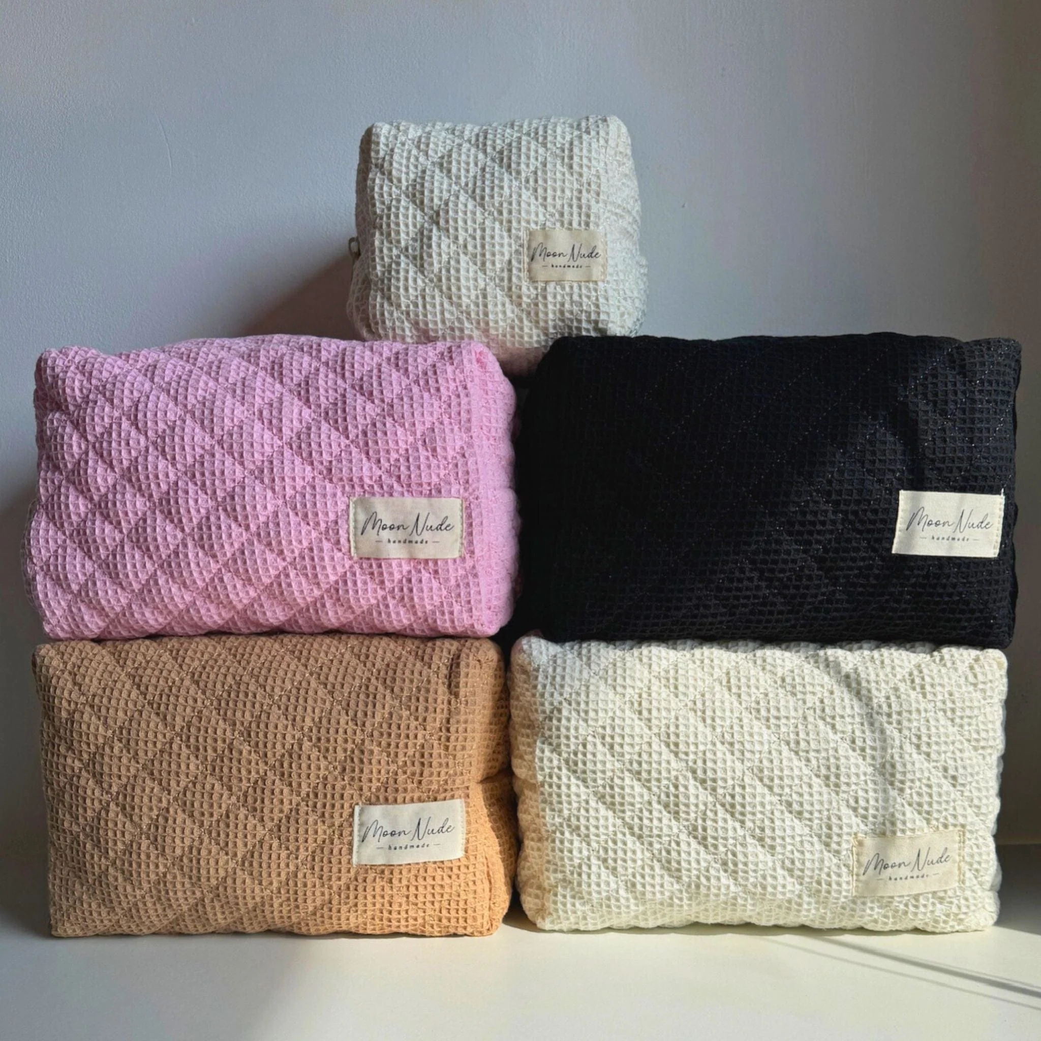 Cream Large Makeup Bag - Image 4