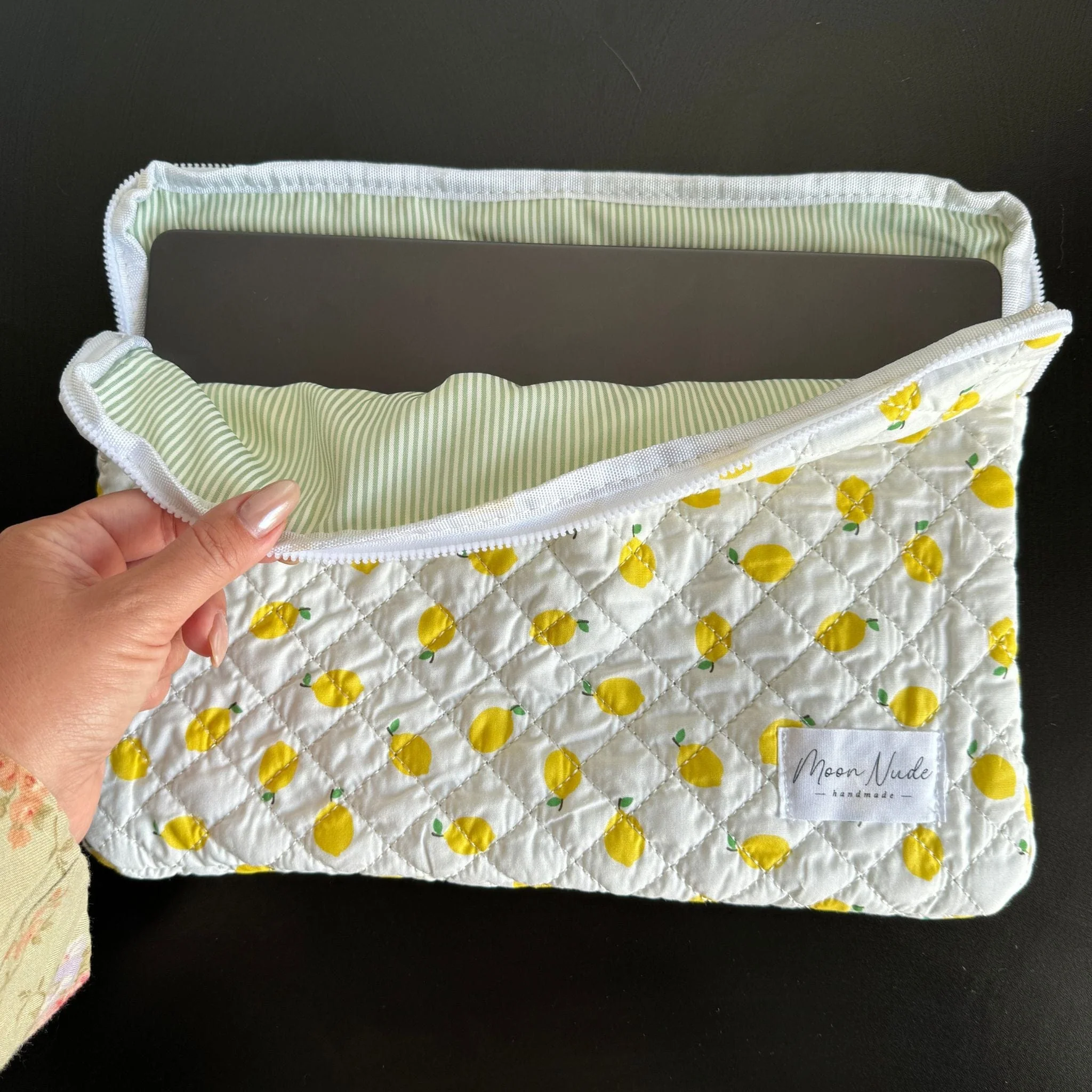 Lemonade Laptop Sleeve - Image 3