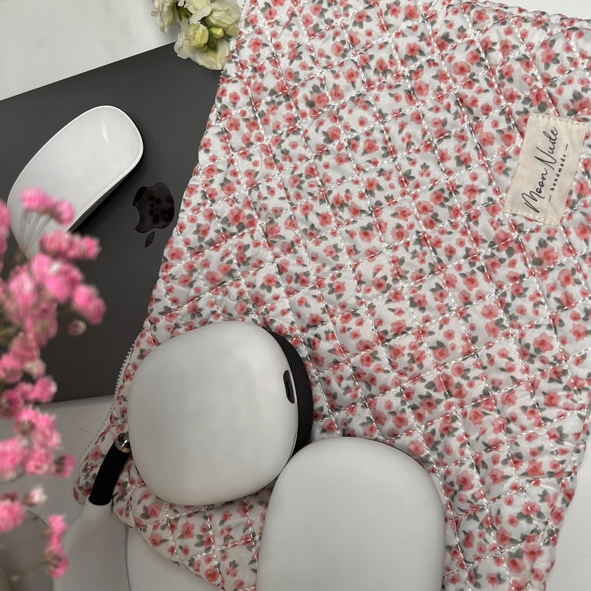 Peony Laptop Sleeve - Image 4