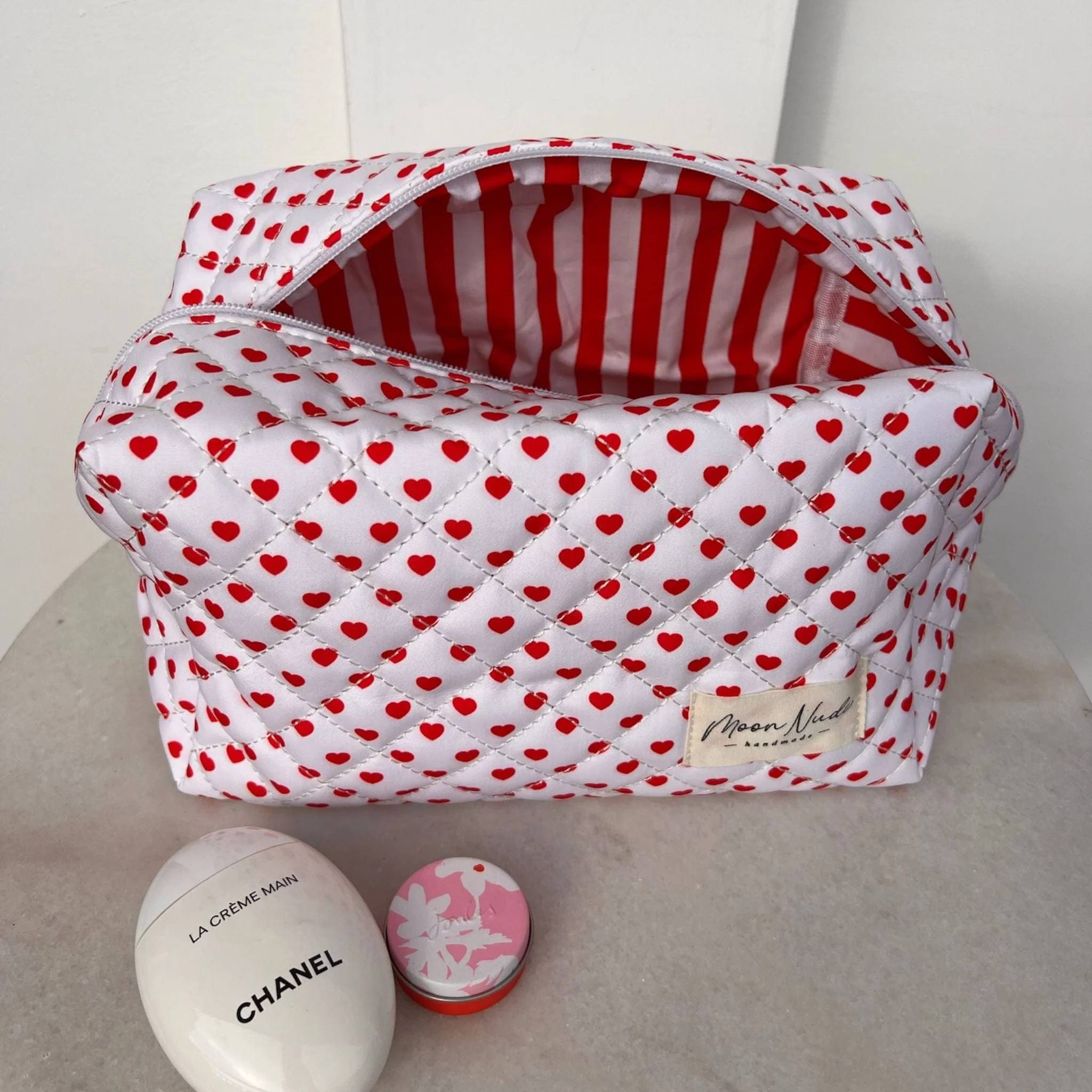 Valentine Large Makeup Bag - Image 3